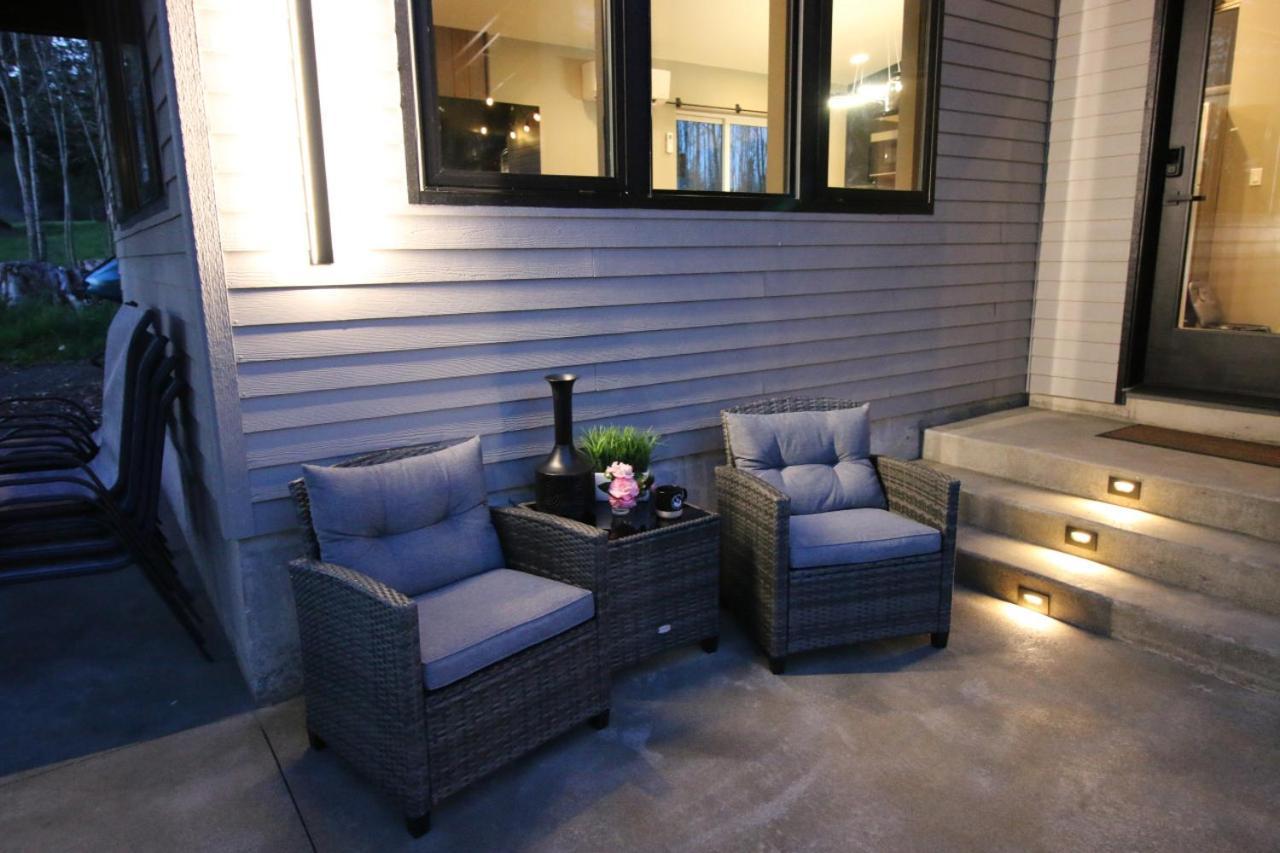 Luxe Lake Cabin Hot Tub Grill Firepit Ev Charger Onalaska Exterior photo